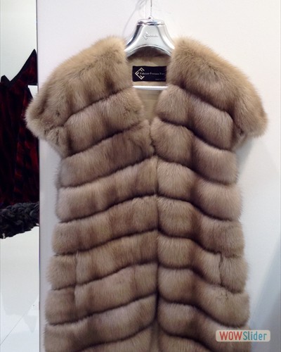 Gillet in zibellino farm