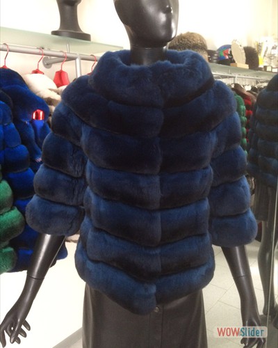 Jacket in chinchillà ocean blue  